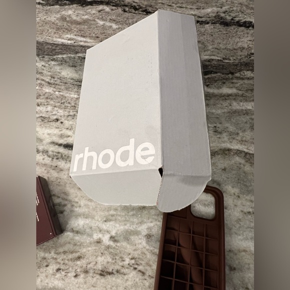 Brand New! Authentic Rhode Expresso iPhone 14pro Max cellphone case - Picture 3 of 7